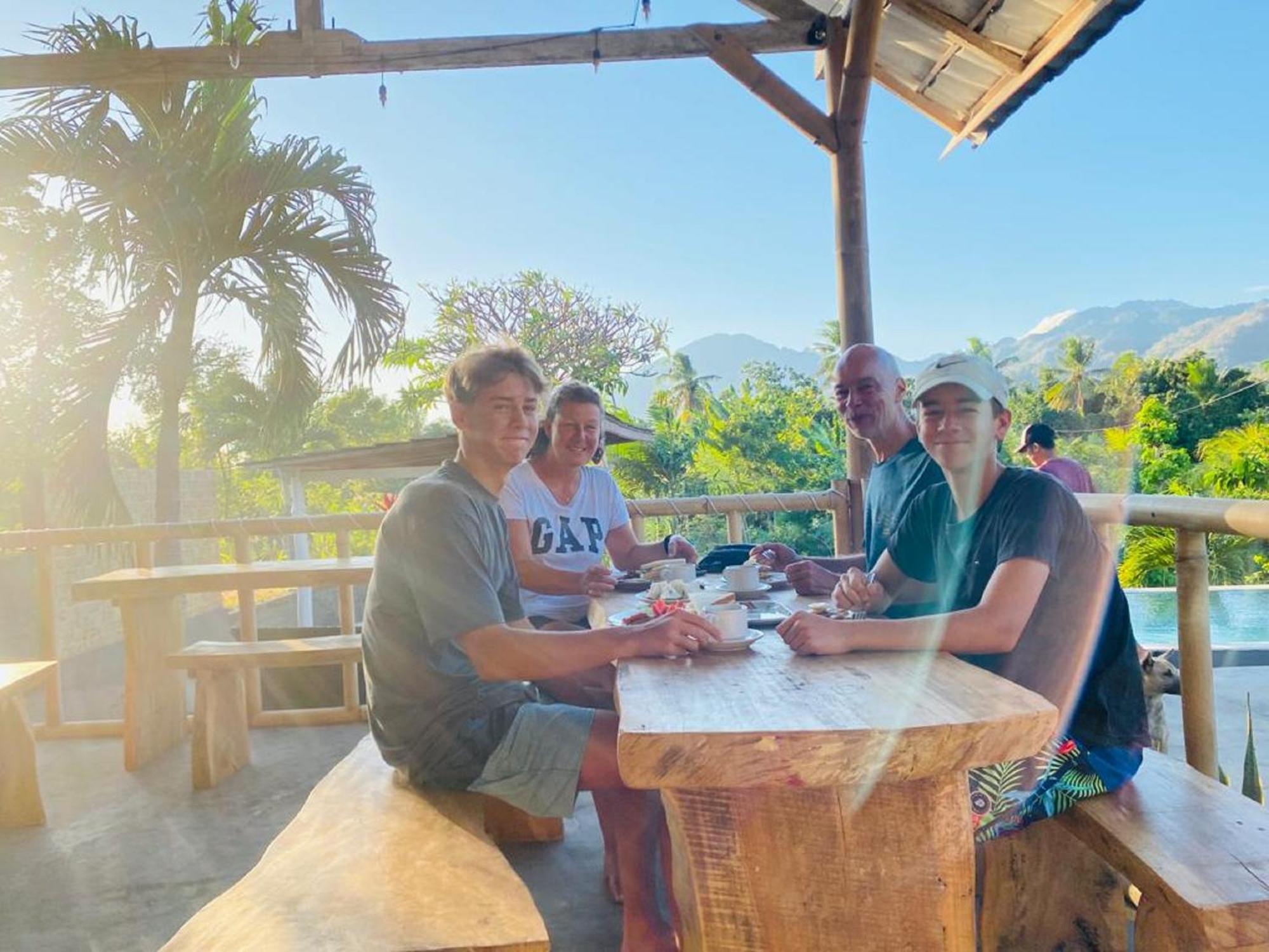 Eco Moringa Garden Hotel Banyuwedang Kültér fotó