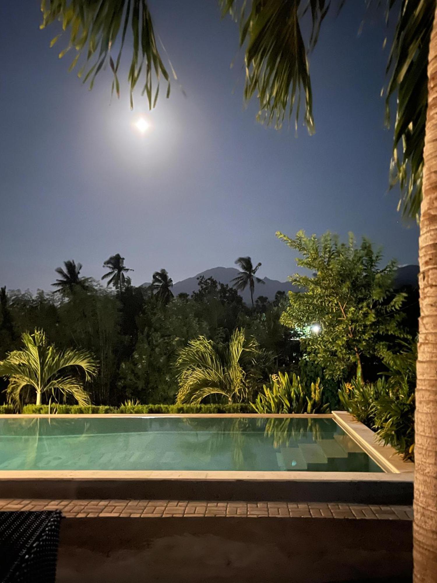 Eco Moringa Garden Hotel Banyuwedang Kültér fotó